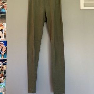 old navy olive leggings
